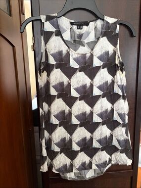 Theyskens' Theory Black & White Geometric Shell Top